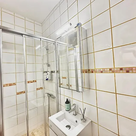 Bel Horizon, Appt Avec Balcon Vue Lägenhet *