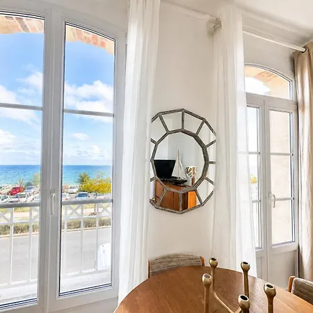 Bel Horizon, Appt Avec Balcon Vue شقة *